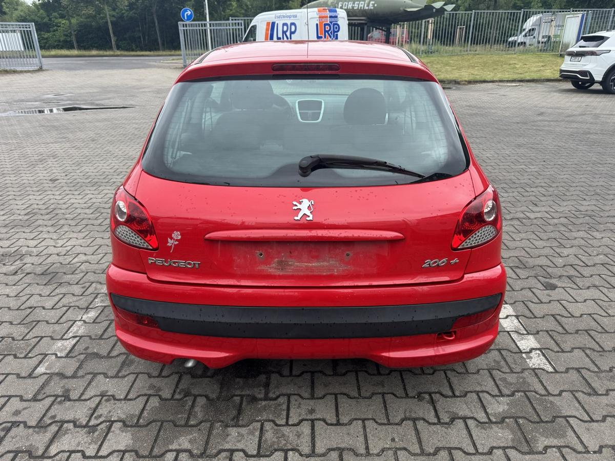 Peugeot 206+ original R&uuml;cklicht R&uuml;ckleuchte Schlussleuchte links Bj.2010
